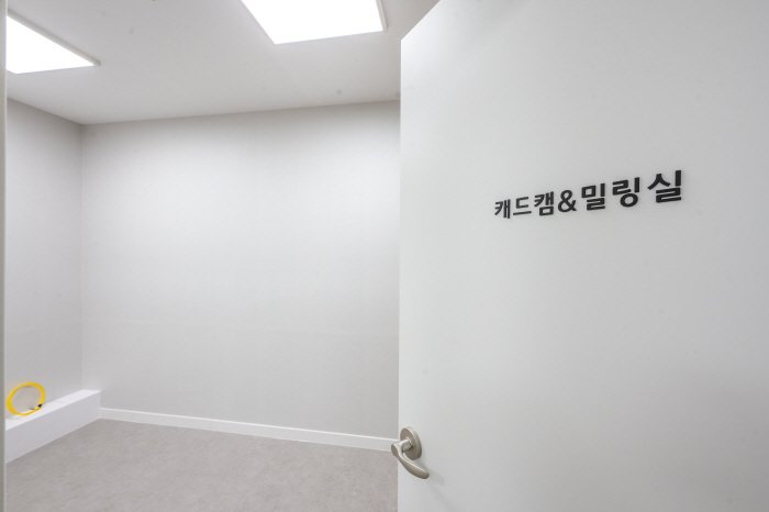 울산 임플란트 상담 잘하는 치과